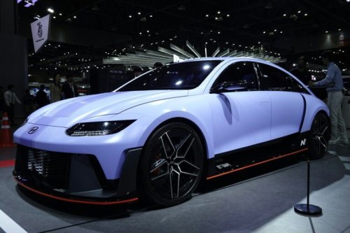 Hyundai Ioniq 6 N Beats 650-HP Tuned Nissan GT-R in Track Battle