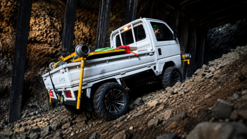 YouTuber Spent $10,000 Building a Homemade Rail Truck to Chase an Impossible Idaho Dream
