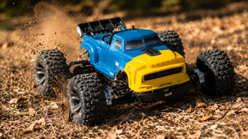 This RC Basher Has a Motor in Every Wheel — and It’s Completely Unhinged