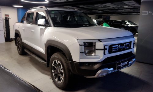 BYD Sold 2025 Cars as 2026 Models—Now It’s Paying Customers Nearly $2,500