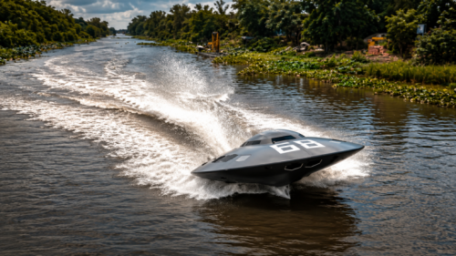 Vietnamese Builder Made a Fully Functional UFO Boat From Dirt, Cement, and Scrap Metal
