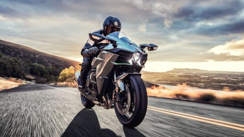 New, Less-Powerful Kawasaki Ninja H2 Coming for 2027