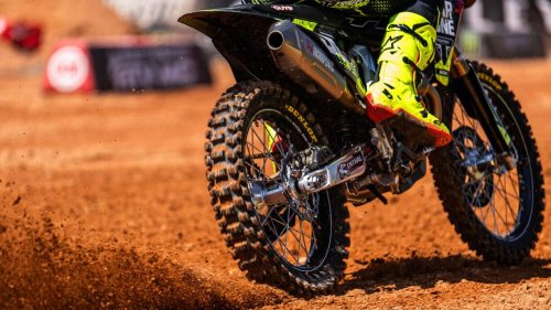 Dunlop Debuts Geomax MX54 Motocross Tire