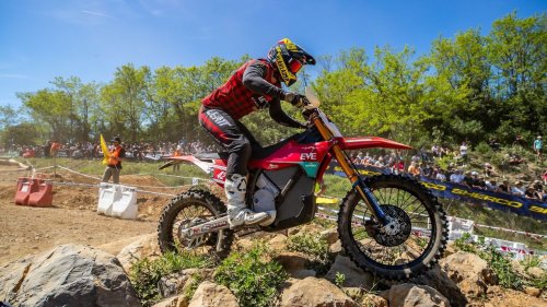 Electric Motorcycle Manufacturer Teams Up With Oil Company