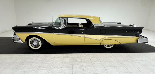 1958 Ford Fairlane 500 Skyliner Highlights America’s Early Retractable Hardtop Innovation