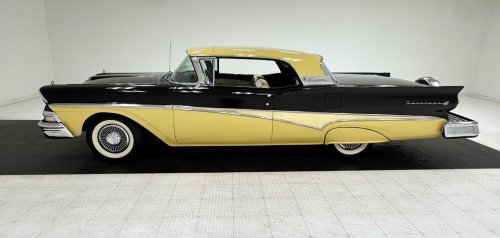 1958 Ford Fairlane 500 Skyliner Highlights America’s Early Retractable Hardtop Innovation