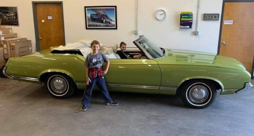 Ohio Man Spends Decades Hunting Down Mom’s Classic Olds