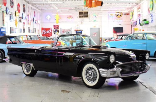 1957 Ford Thunderbird E-Code Convertible Resurfaces as a Rust-Free Driver on Motorious Classifieds
