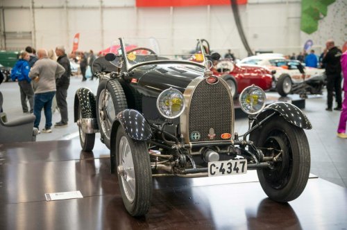 Collector Car Auction Guide: What's Selling This Weekend (August 1–2, 2026)