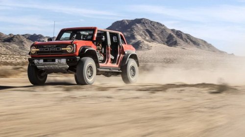 Ford Bronco Finally Has Jeep Wrangler in the Rearview Mirror