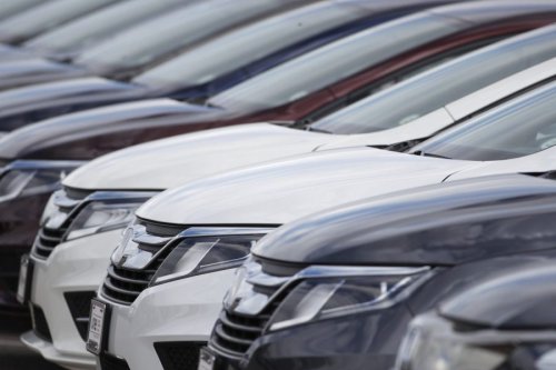 Honda recalls 325K vehicles over rearview camera visibility concerns