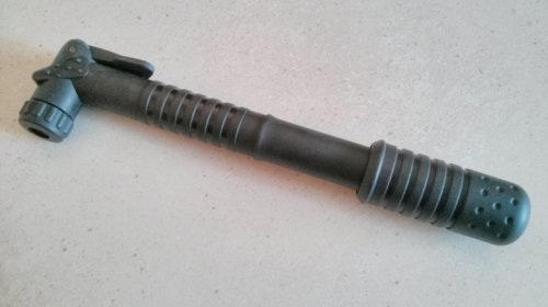 Can You Inflate Car Tires With A Bike Pump?