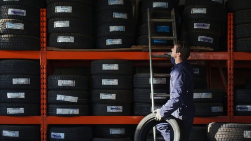 Michelin CrossClimate2 Vs Bridgestone WeatherPeak: What's The Difference?