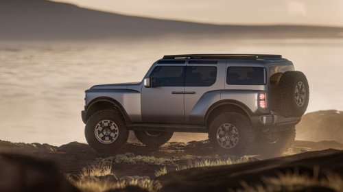 6 Car Brands Bringing Back The Body-On Frame SUV