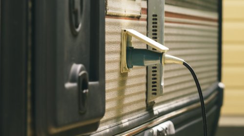 Is A 30 Amp RV Plug The Same As A Dryer Plug? Here's What You Need To Know
