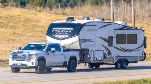 Here's How Towing Can Impact Your Truck's Oil Change Schedule
