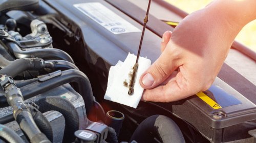 Is It Normal For Diesel Engine Oil To Turn Black?