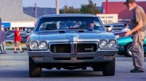 What Years Did Pontiac Make The GT-37 & How Much Horsepower Did It Have?