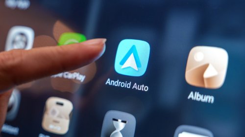 Google Quietly Pushed Out A Fix For Android Auto's Disconnect Issues
