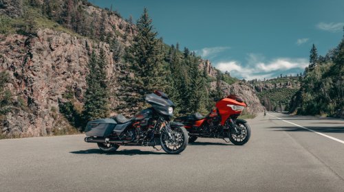 5 Touring Motorcycles That Can Comfortably Hit Sport Bike Speeds