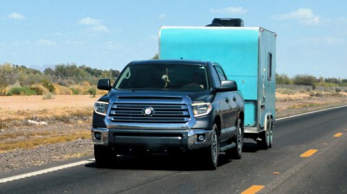 What Is The Speed Limit When Towing On A US Highway?