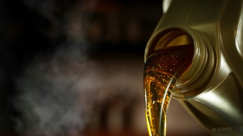 What Makes Hydraulic Oil So Different From Motor Oil?