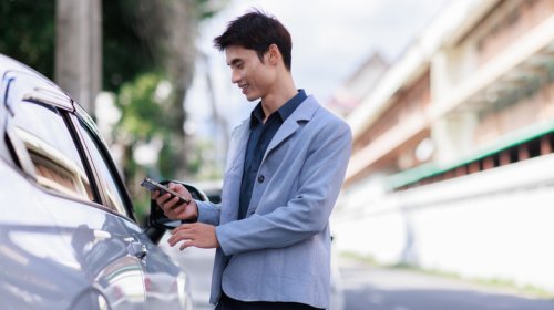 Toyota Car Keys Can Now Be Added To Your iPhone Wallet (If You Have The Right Model)