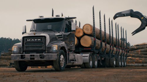 Mack Vs Peterbilt: What's The Difference Between These Semi-Trucks?
