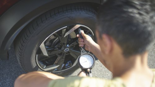 The Pressure Rating On Your Tire Isn't The Number You Should Be Using