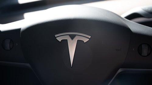 NHTSA closes Tesla power steering probe after recall fix