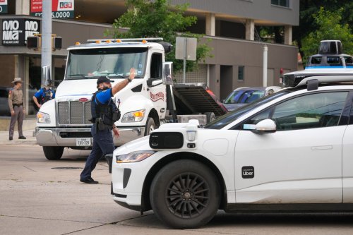 Waymo Recalls 3900 Self-Driving Cars for Driving Into Highway Construction Zones