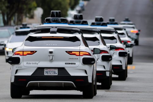 Waymo’s Driverless Cars Have a Better Crash Record Than Humans, IIHS Says
