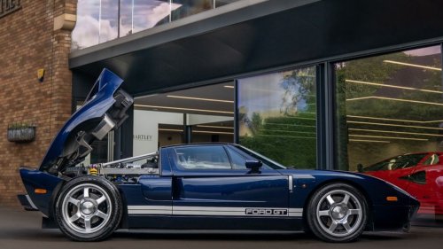 A 2006 Ford GT That Originally Belonged to Jeremy Clarkson Is Up for Sale Right Now
