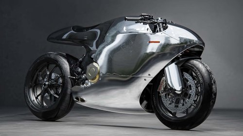 Bandit9’s Liquid Metal Ducati 821 Is An Art Deco Rocketship