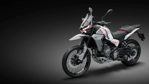 This Motorcycle Company Wants to Replace Salespeople With AI. Just Make Them Suck Less