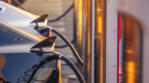 These Kentucky cities just got new EV fast-charging stations
