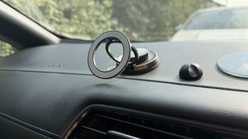 This minimalist car phone mount proves compact designs aren't always the answer