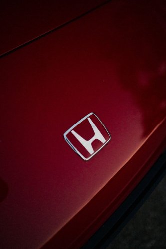 Honda's Odyssey Backup Camera Keeps Losing to Water — and the Fix Is Another Camera