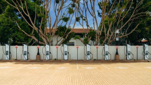 Electrify America opens 20-charger EV hub in Santa Barbara with its biggest public battery yet
