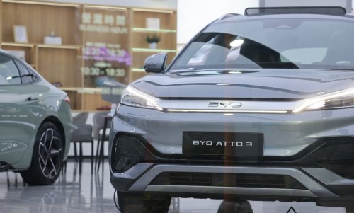 BYD's Atto 3 Evo gets rear-wheel drive, 317 miles of range, and a 3.9-second sprint
