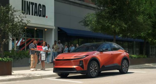 Toyota's 2026 C-HR XSE packs 338 hp, 273 miles of range, and enough style to justify the upgrade