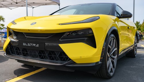 First Chinese EV-maker begins sending cars to Canada