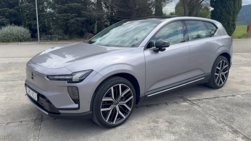 Volvo's new EX60 gets a test drive, and the early verdict is 'This is awesome'
