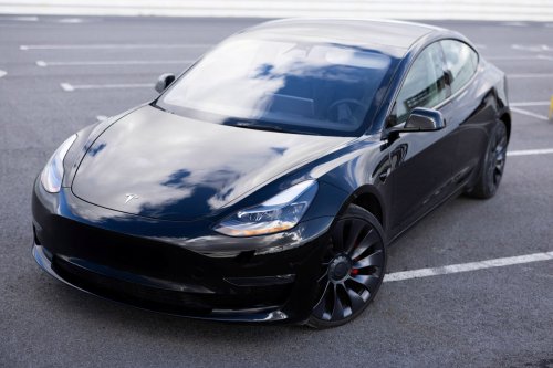 In Norway, Tesla's cheapest Model 3 gets massive mileage, then hits a 177-kW peak during recharge