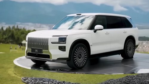 China's Zeekr 9X packs 1,381 hp, charges in 9 min, and takes aim at BMW, Mercedes