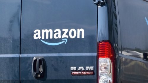 Amazon drivers say a new update shuts off their AC automatically as dangerous heat waves intensify