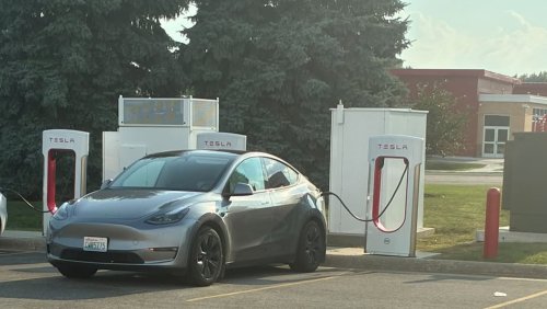Mom and daughter drove 5,000 miles across the US in a Tesla Model Y, and 110V was enough at night