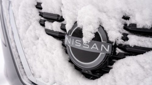Second Automaker Sounds Alarm Over Dwindling Motor Oil Stock