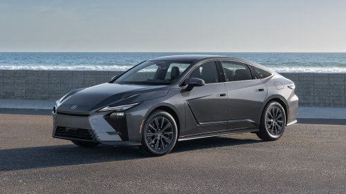 2026 Lexus ES First-Drive Review: An Honest Luxury Sedan, Now in EV and Hybrid Flavors