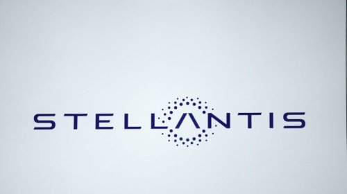 Stellantis recalls over 1M Jeeps due to potential fire hazard